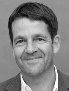 Porträt des Autors Prof. Dr. Marcus Schelling, Praxis für pränatale Diagnostik München