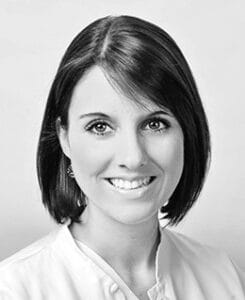 Porträt der Autorin Dr. med. Janina Hackl Universitätsfrauenklinik Erlangen
