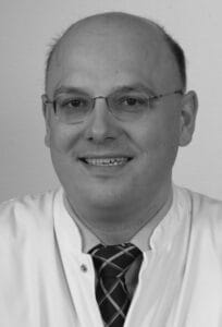 Porträt des Autors Prof. Prof. h. c. Dr. med. Markus van der Giet, Facharzt für Innere Medizin