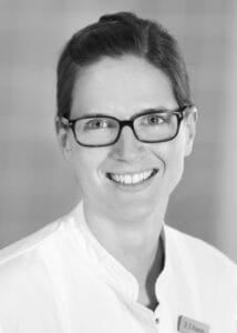 Porträt der Autorin Dr. med. Dorit Schöller Dr. med. Dorit Schöller