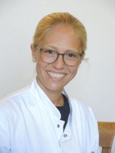 Porträt der Autorin Univ.-Prof. Dr. med. Friederike Schaub leitende Oberärztin für translationale Ophthalmologie