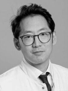 Porträt des Autors Prof. Dr. med. Felix Chun, M.A., FEBU, Facharztausbildung zum Urologen mit Schwerpunkt Uroonkologie und Prostatakrebs