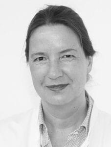 Porträt der Autorin Dr. med. Susanne Briest, Oberärztin und Koordinatorin Brustzentrum Leipzig