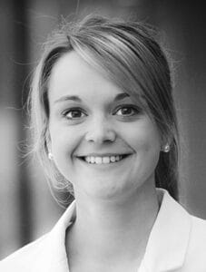Porträt der Autorin Janina Hahn, Universitätsklinik für Hals-Nasen-Ohrenheilkunde, Kopf- und Halschirurgie