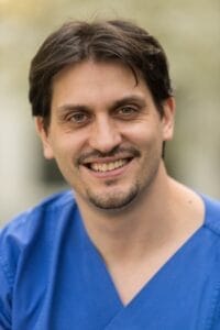 Porträt des Autors Dr. Dejan Vlajnic, Facharzt für Kinder- und Jugendmedizin
