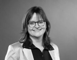 Porträt der Autorin Dr. med. Petra Voiß, Internistin und Oberärztin (Leitung Integrative Onkologie)