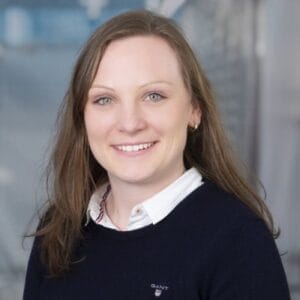 Porträt der Autorin Dr. Katharina Schiller, MSc, Promotion Humanbiologie Ludwig-Maximilians-Universität München Medizinische Fakultät