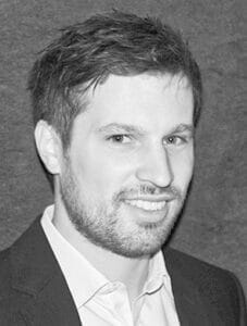Porträt des Autors Dr. med. Tobias Klein, arbeitet an der Klinik für Kinder- und Jugendchirurgie und Kinderurologie am Kinderkrankenhaus Amsterdamer Straße in Köln.