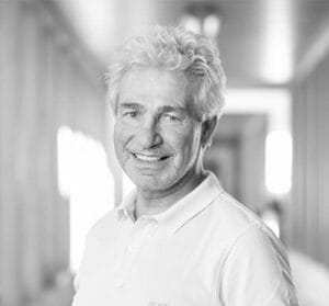Porträt des Autors Dr. med. Thomas Spindler, Dr. med. Thomas Spindler ist Chefarzt Kinder und Jugendliche and der Hochsgebirgsklinik Davos