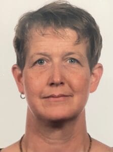 Porträt der Autorin Dr. med. Jutta Hammermann, Universitäts Mukoviszidose Centrum (UMC) »Christiane Herzog« Klinik für Kinder und Jugendmedizin Universitätsklinikum Dresden