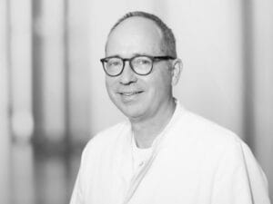 Porträt des Autors Prof. Dr. med. Andreas Manseck, Leiter des ProstatakarzinomZentrums und seit 5/2004 Direktor der Urologischen Klinik, Klinikum Ingolstadt