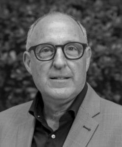 Porträt des Autors Prof. Dr. med. Baptist Gallwitz, Stellvertretender Ärztlicher Direktor an der Medizinischen Klinik IV (Diabetologie, Endokrinologie, Nephrologie) des Universitätsklinikums Tübingen