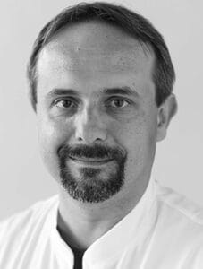 Porträt des Autors Prof. Dr. med. Thomas Skripuletz, Facharzt für Neurologie