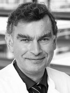 Portrtät des Autoren Prof. Dr. med. Martin Hausberg, Facharzt für Innere Medizin/Nephrologie und internistische Intensivmedizin Labordiagnostik-fachgebunden