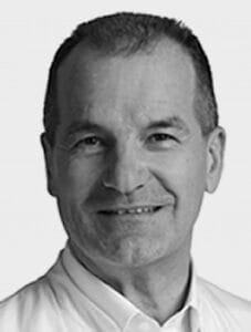 Porträt des Autors Prof. Dr. med. habil. Michael T. Pawlik, Direktor der Klinik für Anästhesiologie, Intensiv-, Notfall- und Palliativmedizin