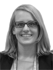 Porträt der Autorin Dr. med. Paula Cramer Fachärztin für Innere Medizin und Hämatologie und Onkologie