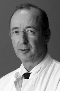 Porträt des Autors Prof. Dr. med. Joachim Labenz Facharztausbildung zum Internisten und Gastroenterologen