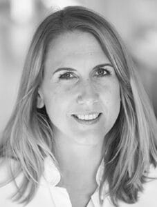Porträt der Autorin Dr. med. Maren Knödler Fachärztin für Innere Medizin