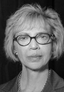Porträt der Autorin Prof. Dr. Petra Feyer, Fachärztin für Radiologie